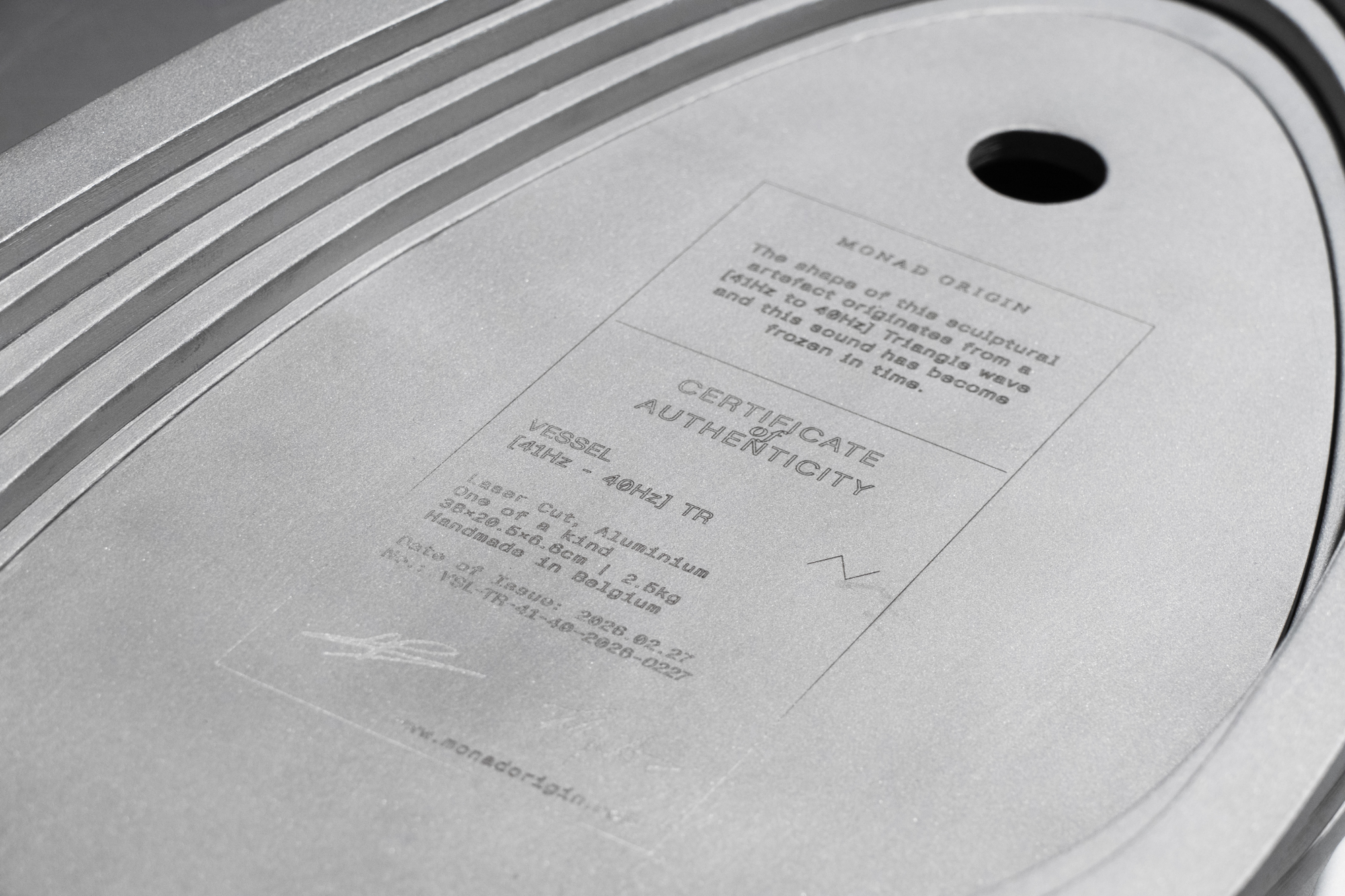 MonadOrigin Vessel 41Hz-40Hz CloseUp_Authenticator